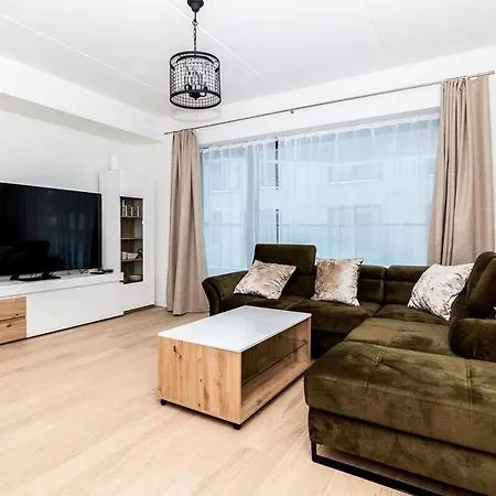 Kalaranna 8 * تالين